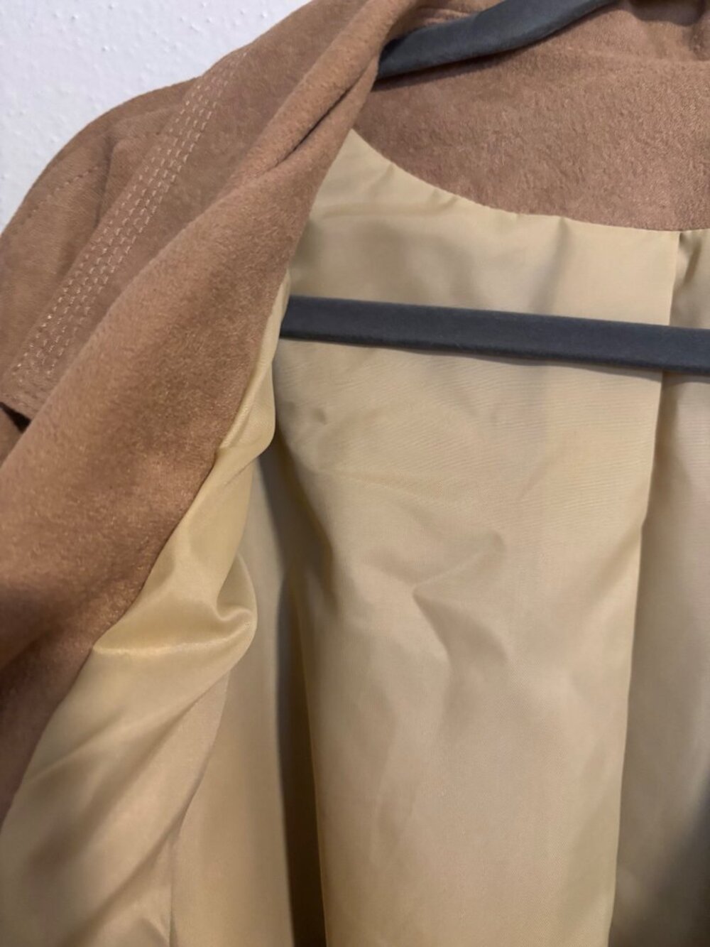 Foxland By Lanson Tan Wrap Trench Coat Belted Made In USA Union Label Vintage M - Picture 13 of 13